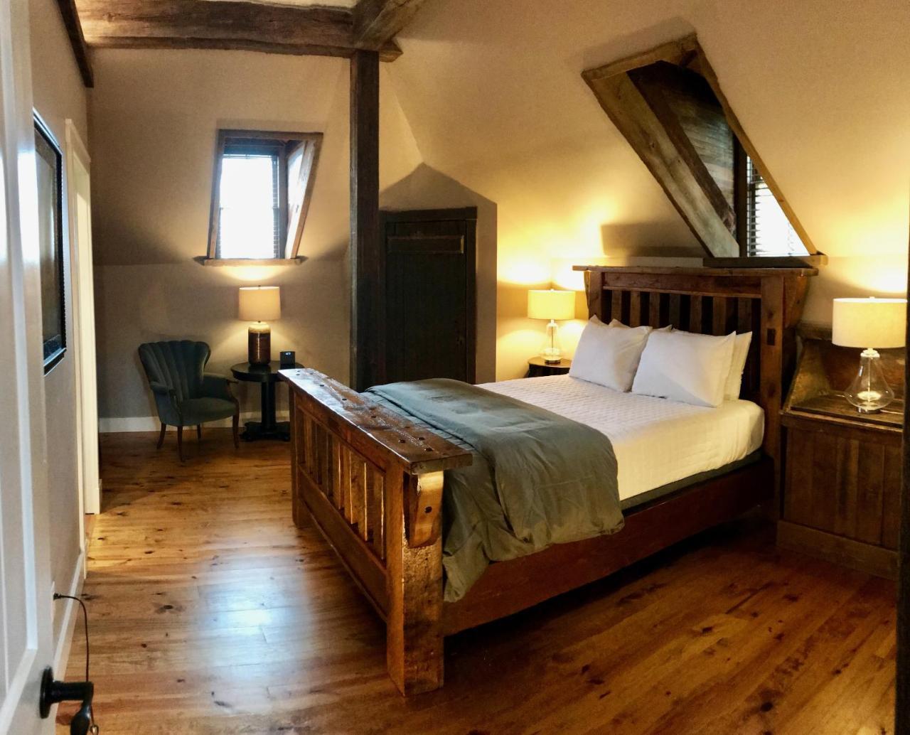 The Inn At Felt Manor Галена Экстерьер фото